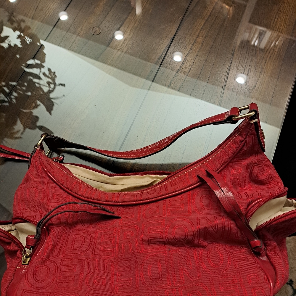 Red DEREON Purse Small - Picture 3 of 5